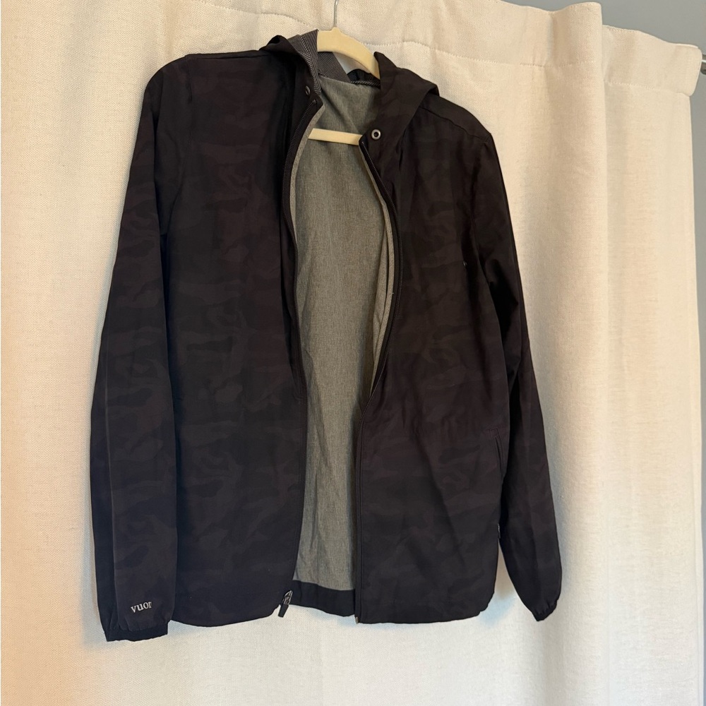 Vuori Black Hooded Jacket